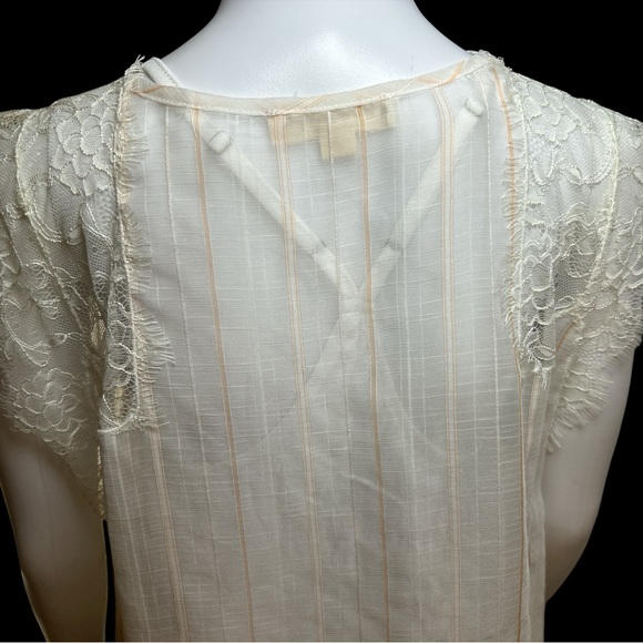 Lovestitch Kaylee Lace & Satin Blouse in Ivory - Picture 9 of 9
